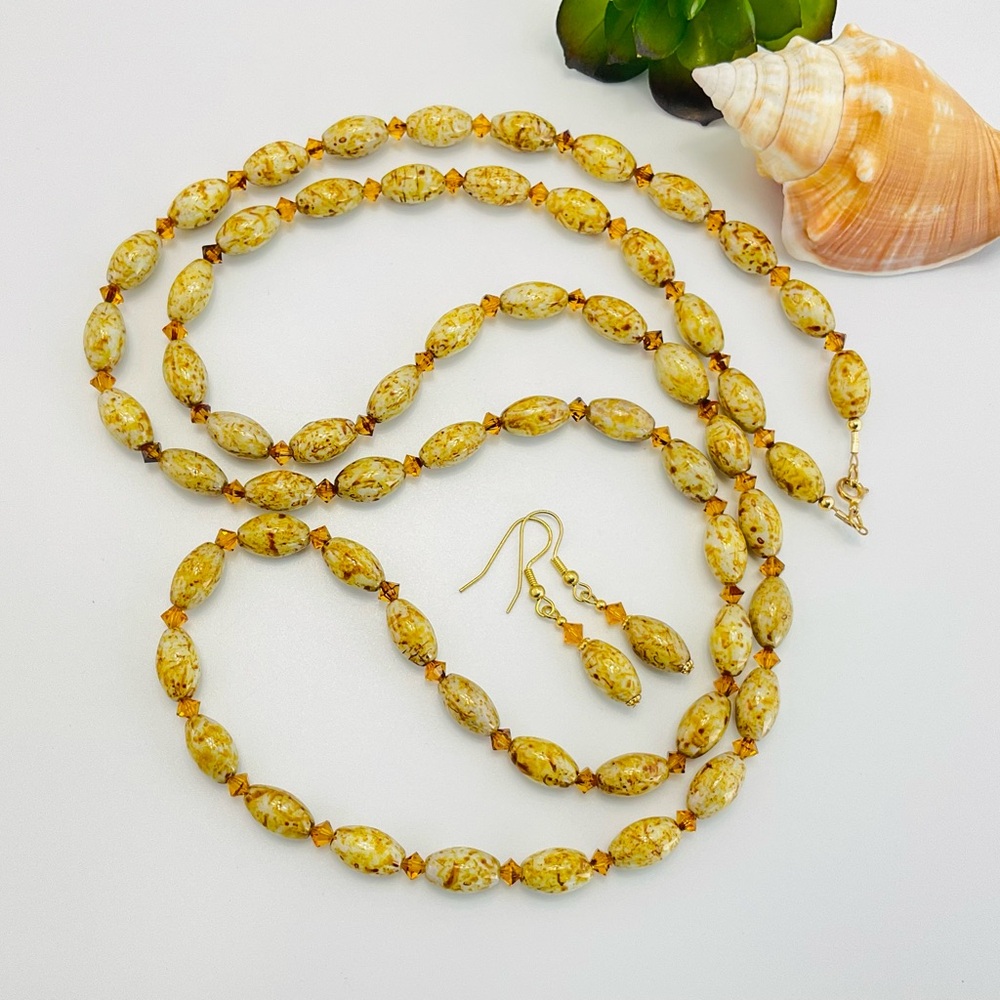 Vintage Glass & Crystal Bead Necklace and Earrings in Lion's Mane Colors - Picture 9 of 14